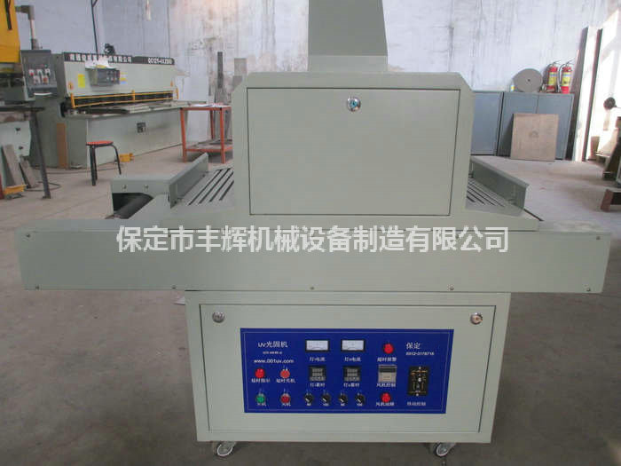 UV光固機:工業界的"速干魔法師"